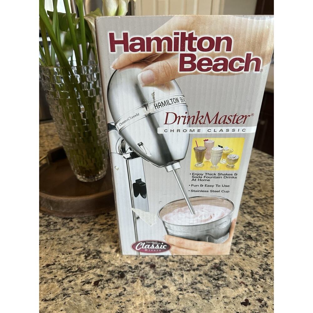 HAMILTON BEACH 730C Chrome Classic Drink Master 2 Speed Electric NEW